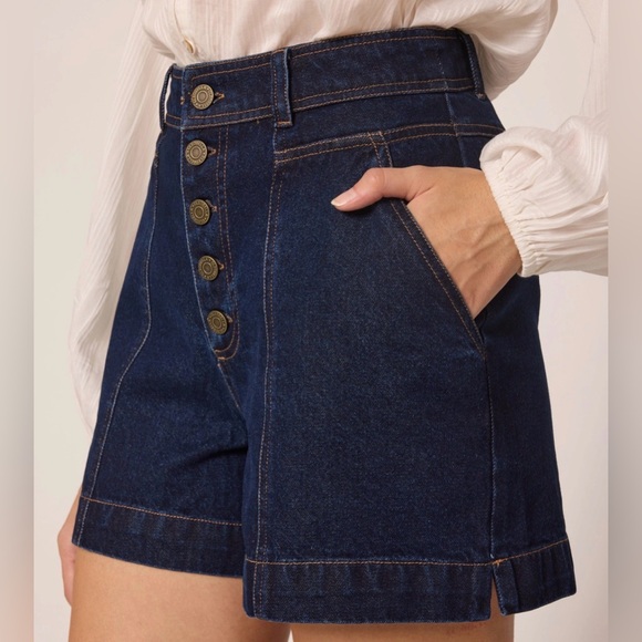 Cleobella Wade Shorts - Picture 3 of 5